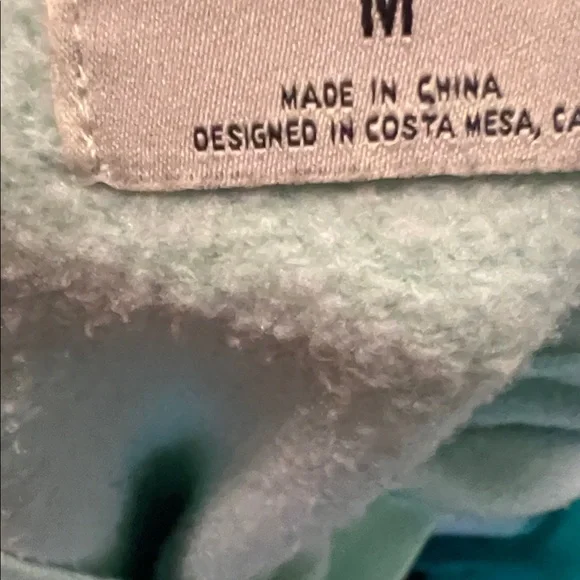 Teal and White Gradient Sweatshirt w/ WHT Horse Logo Art ( M) - Picture 6 of 9